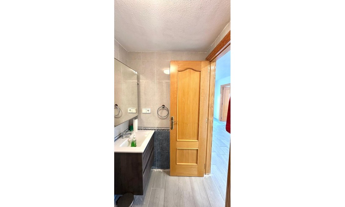 Segunda mano - Town House -
Torrevieja - Carrefour