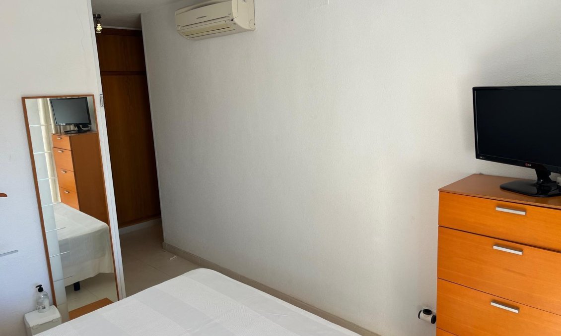 Segunda mano - Apartamento -
Orihuela Costa - Campoamor