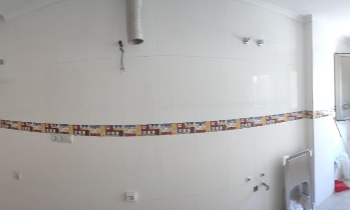 Segunda mano - Apartamento -
Torrevieja - Estacion De Autobuses