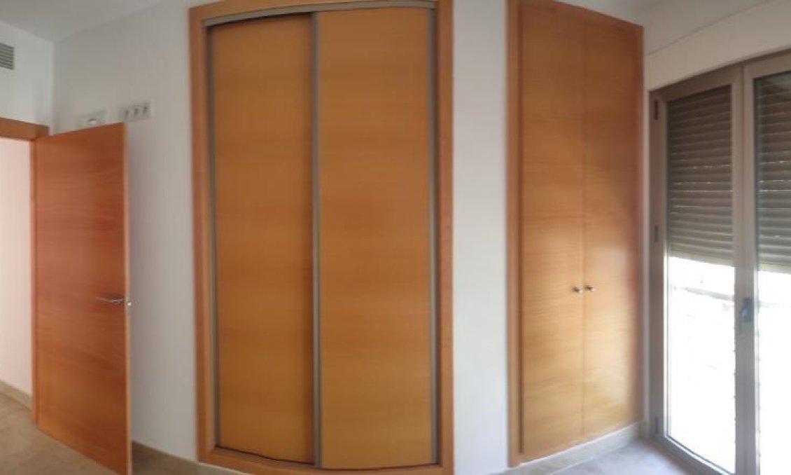 Segunda mano - Apartamento -
Torrevieja - Estacion De Autobuses