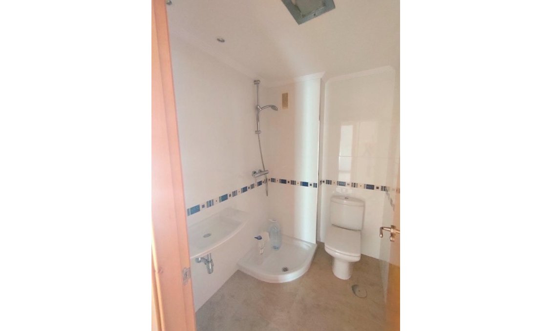 Segunda mano - Apartamento -
Torrevieja - Estacion De Autobuses