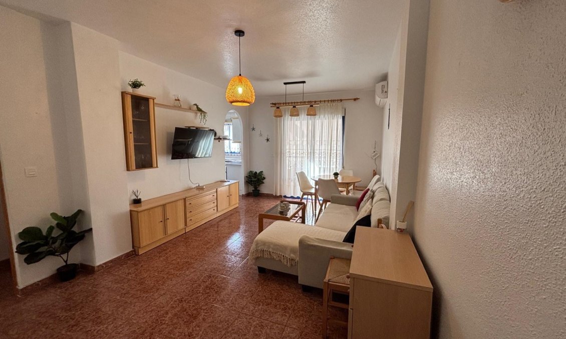 Segunda mano - Apartamento -
Torrevieja - Playa de los Locos