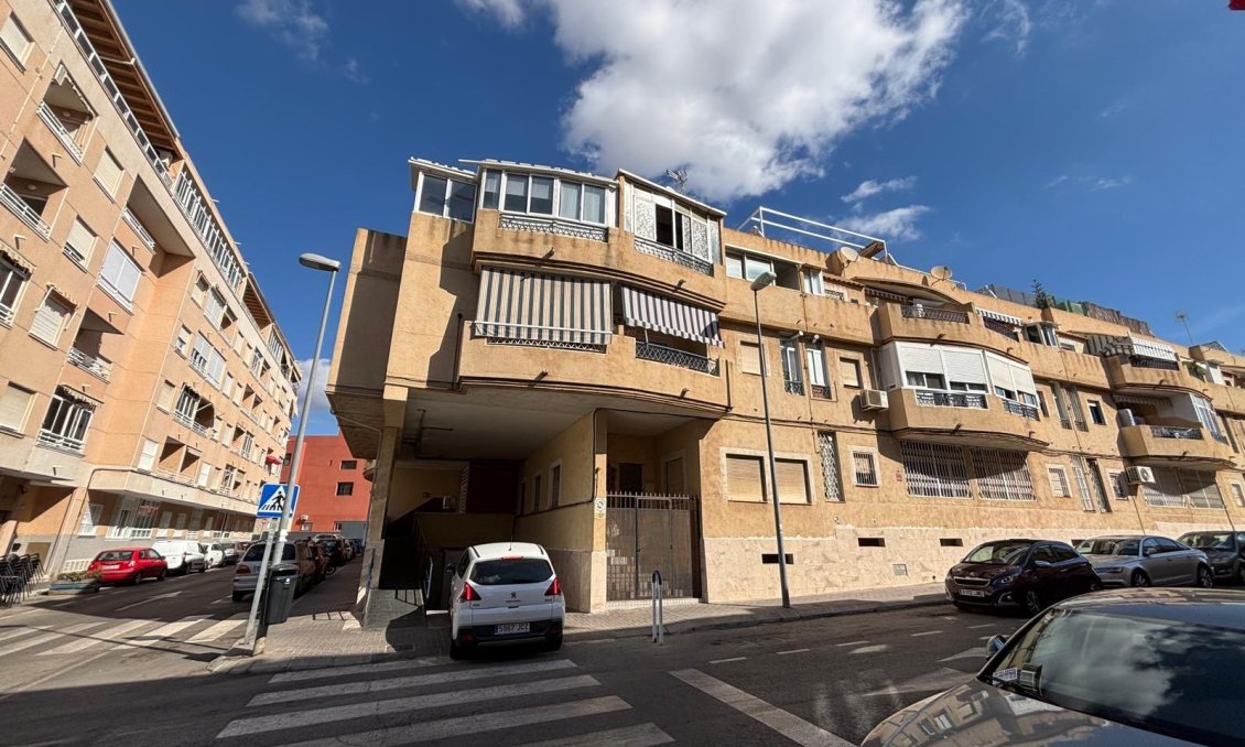 Segunda mano - Apartamento -
Torrevieja - Playa de los Locos