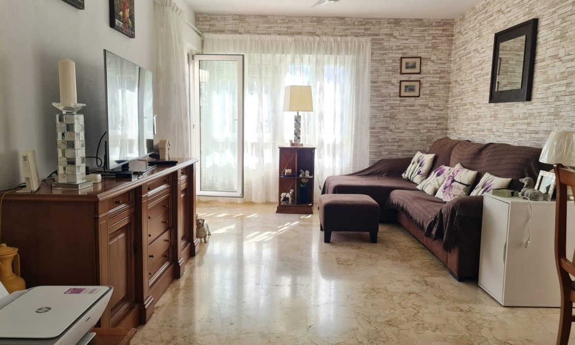 Resale - Villa -
Orihuela Costa - Lomas De Campoamor-las Ramblas
