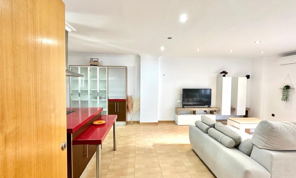 Segunda mano - Apartamento -
Torrevieja - Centro