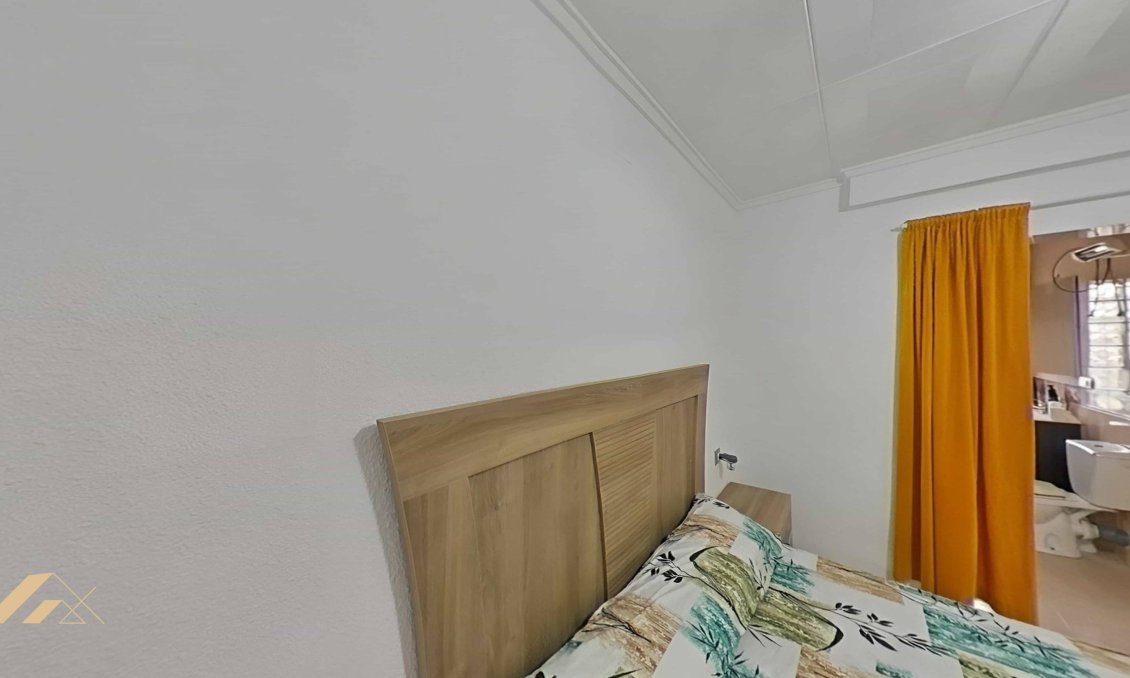 Segunda mano - Villa -
Torrevieja - San Luis