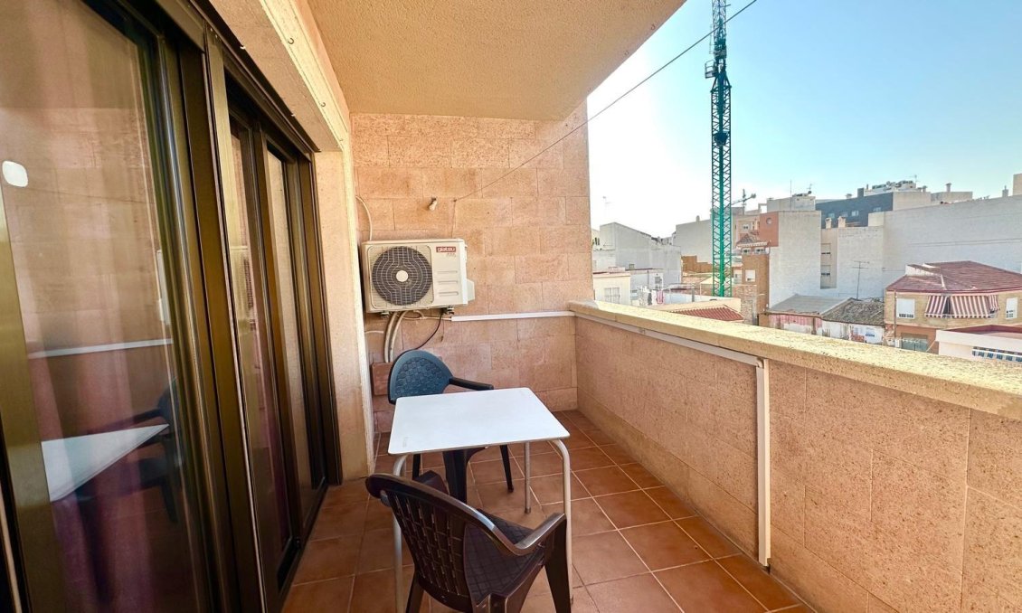 Resale - Apartment -
Torrevieja