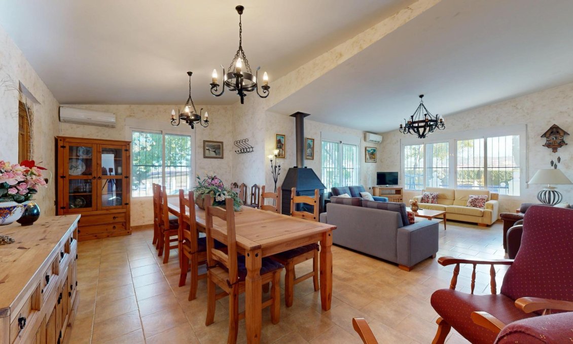 Segunda mano - Villa -
Orihuela