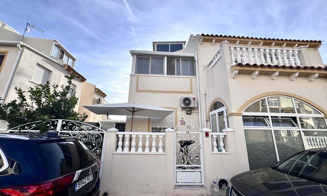 Wiederverkauf - Town House -
Orihuela Costa - Playa Flamenca