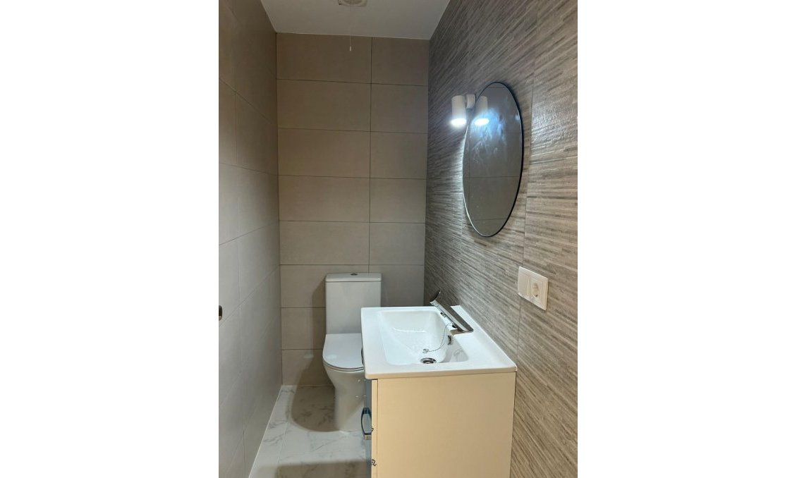 Revente - Appartement -
Torrevieja