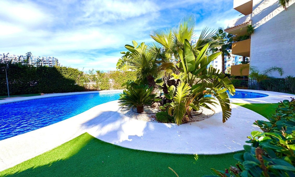 Segunda mano - Apartamento -
Torrevieja - Punta Prima