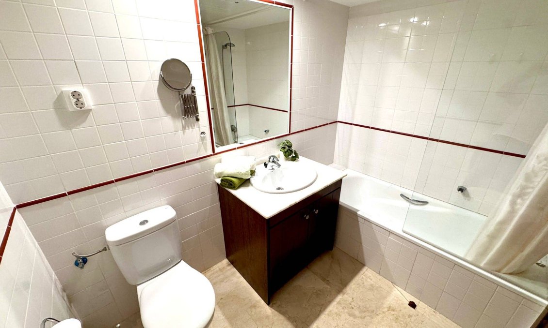 Segunda mano - Apartamento -
Torrevieja - Punta Prima