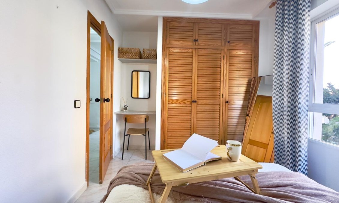 Segunda mano - Apartamento -
Torrevieja - Playa del Cura