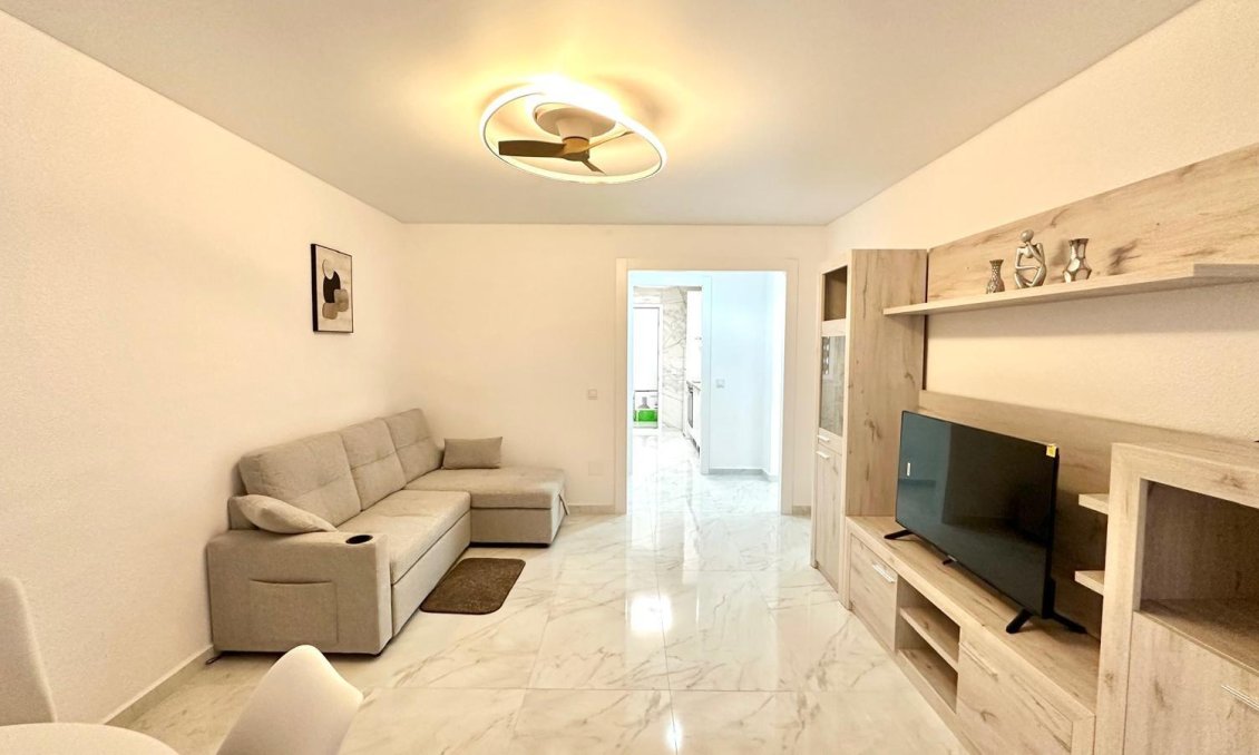 Segunda mano - Apartamento -
Torrevieja - Playa del Cura