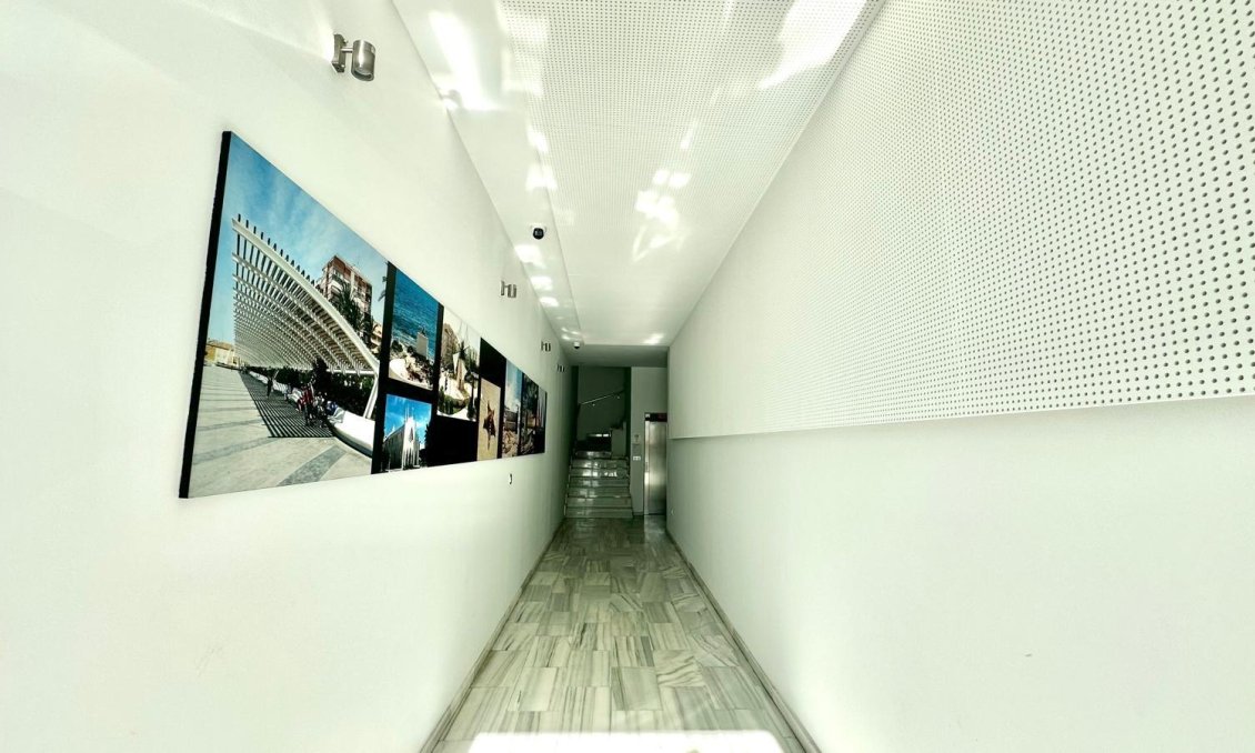 Resale - Apartment -
Torrevieja