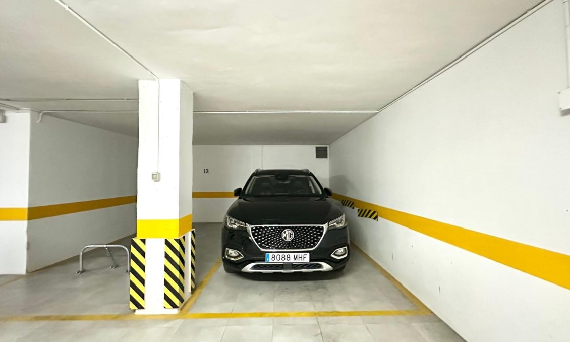 Resale - Apartment -
Torrevieja