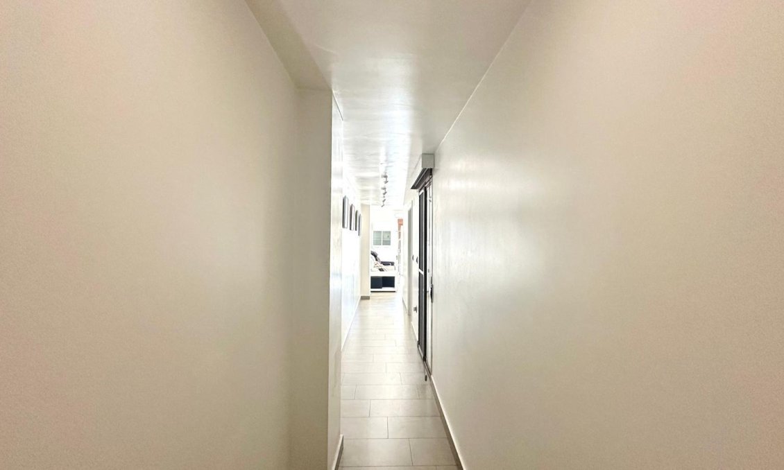 Resale - Apartment -
Torrevieja