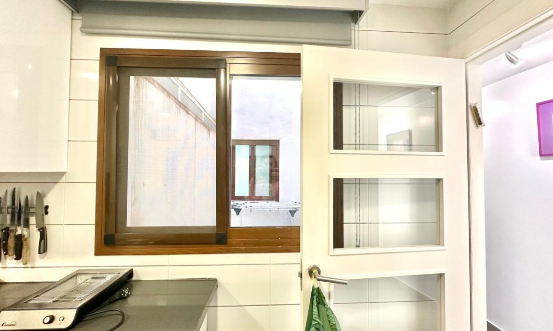 Resale - Apartment -
Torrevieja