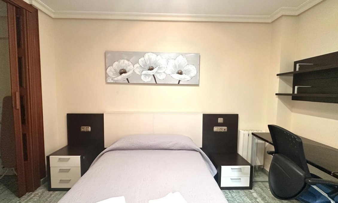 Segunda mano - Ático -
Torrevieja