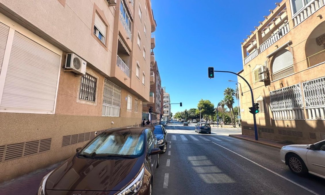 Segunda mano - Ático -
Torrevieja - Acequion