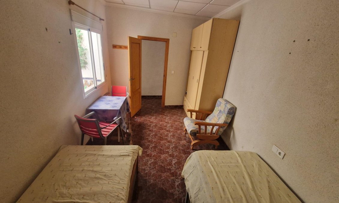 Resale - Town House -
Torrevieja