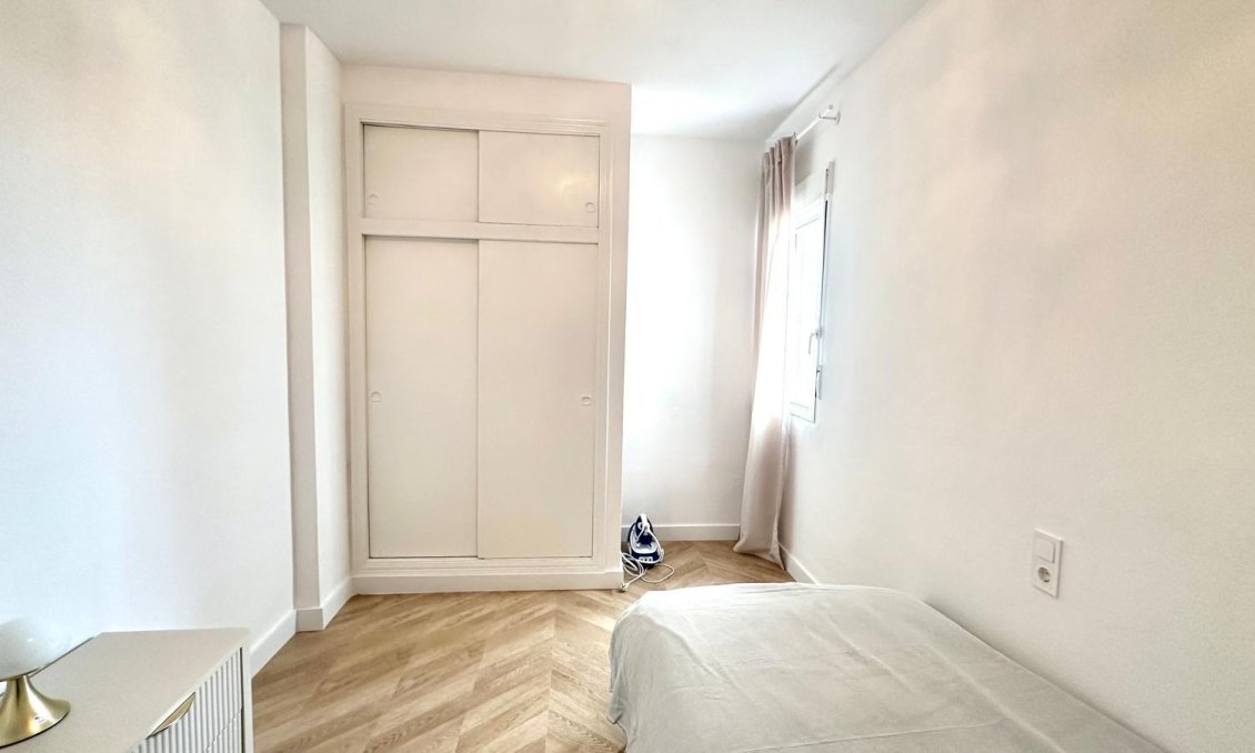 Segunda mano - Apartamento -
Torrevieja - Centro