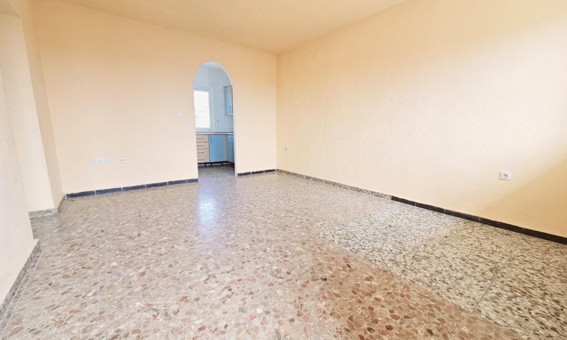 Resale - Villa -
Torrevieja - Los Balcones - Los Altos del Edén