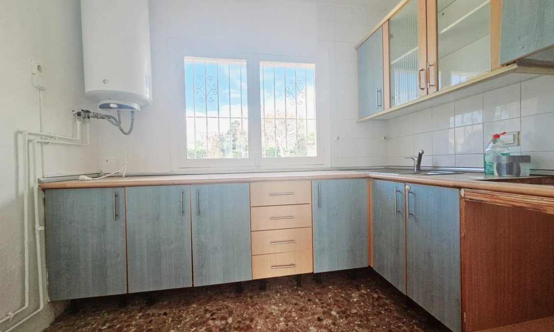 Resale - Villa -
Torrevieja - Los Balcones - Los Altos del Edén