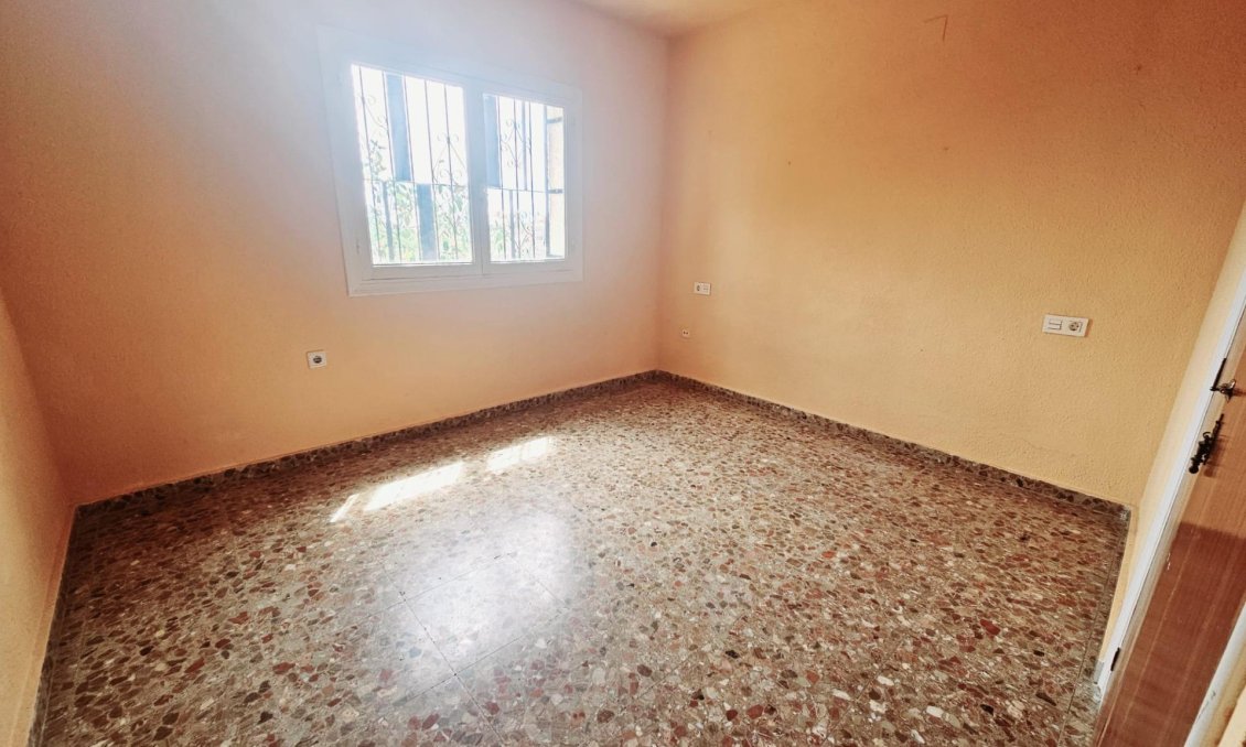 Resale - Villa -
Torrevieja - Los Balcones - Los Altos del Edén