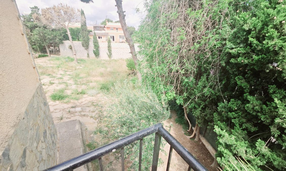 Resale - Villa -
Torrevieja - Los Balcones - Los Altos del Edén