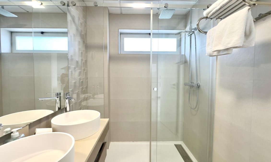 Segunda mano - Apartamento -
Finestrat