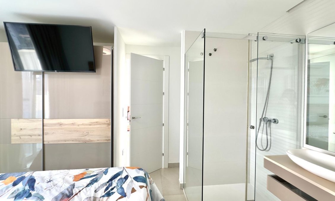 Segunda mano - Apartamento -
Finestrat