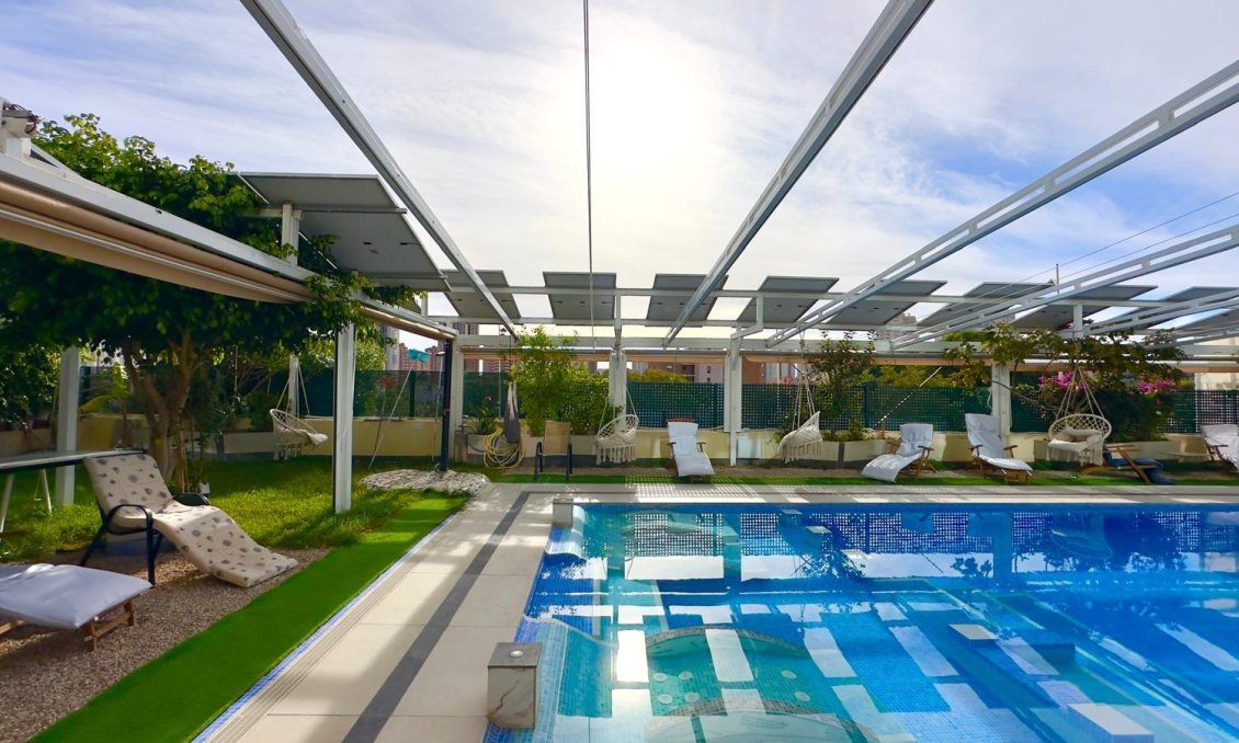 Resale - Apartment -
Finestrat