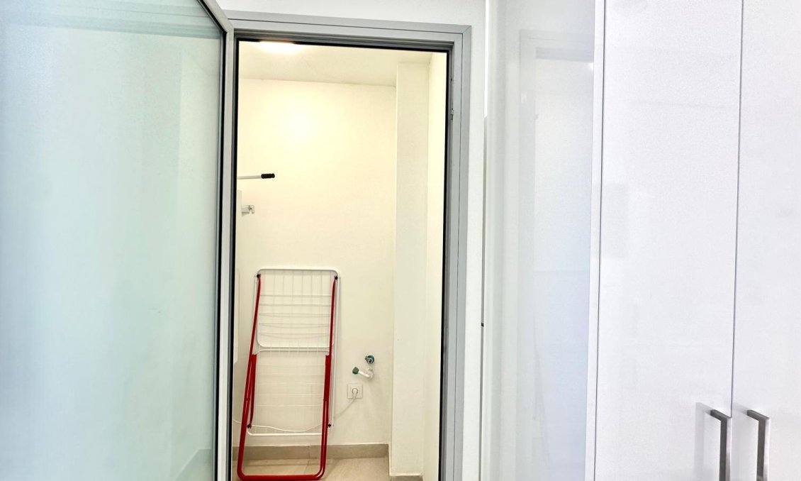 Segunda mano - Apartamento -
Finestrat