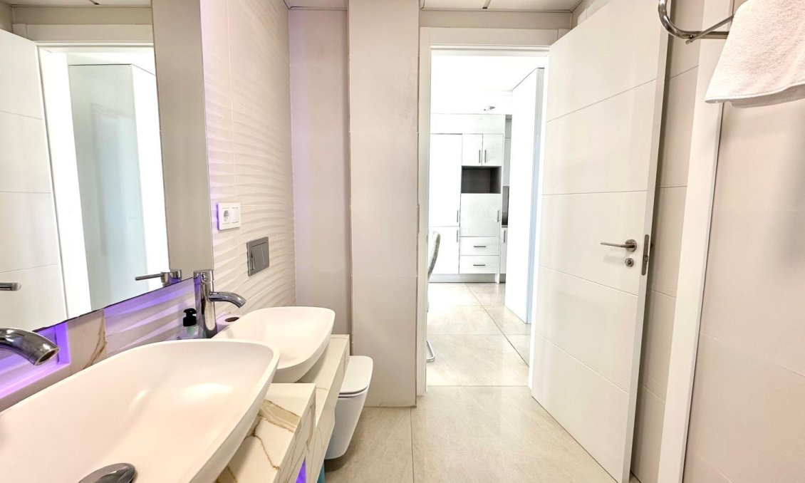 Segunda mano - Apartamento -
Finestrat