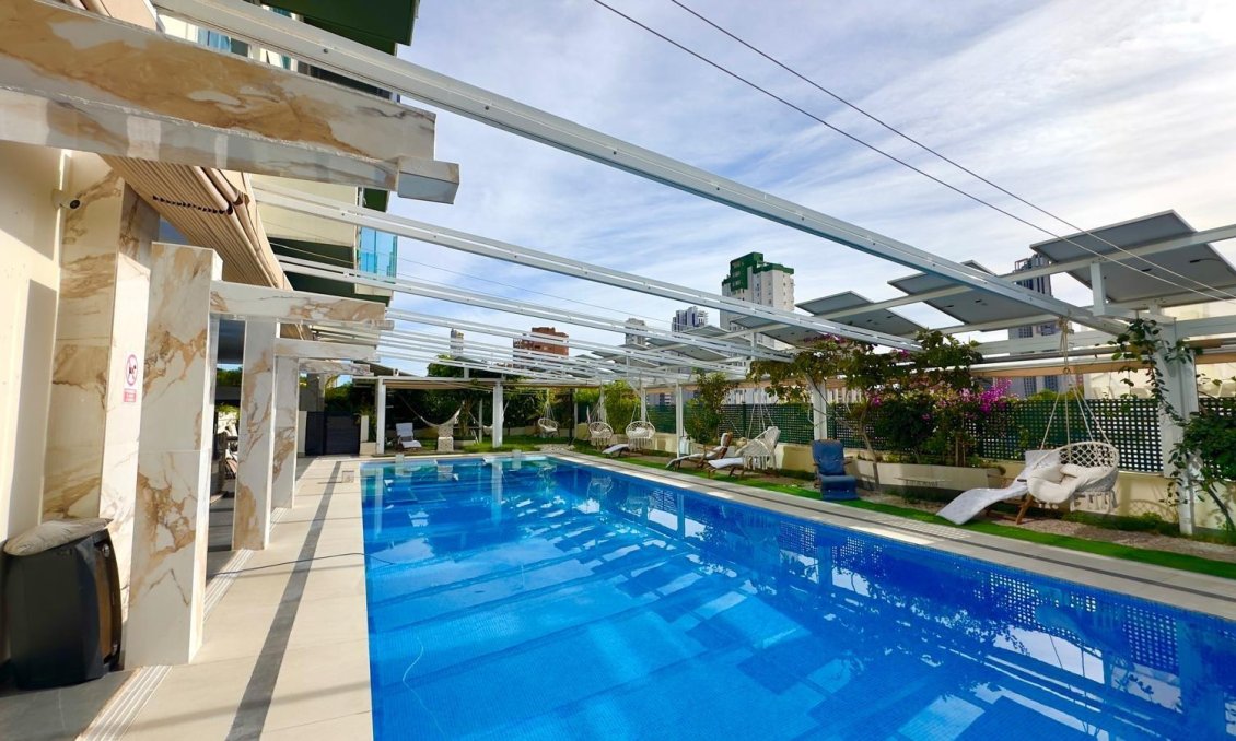 Resale - Apartment -
Finestrat