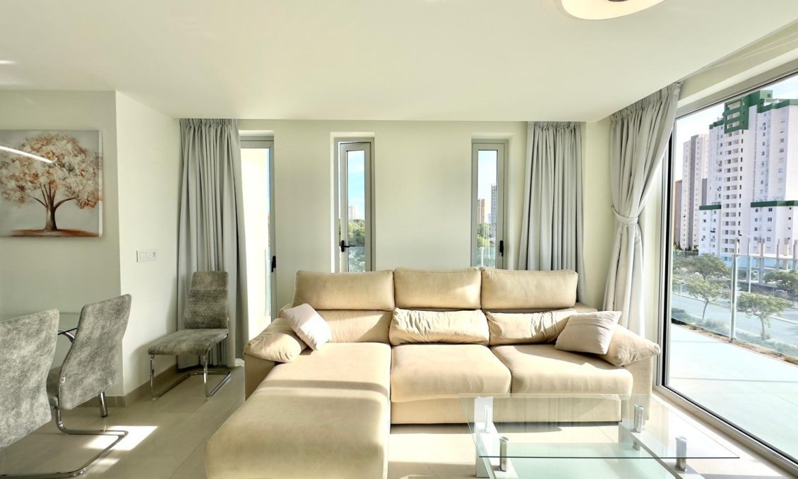 Segunda mano - Apartamento -
Finestrat