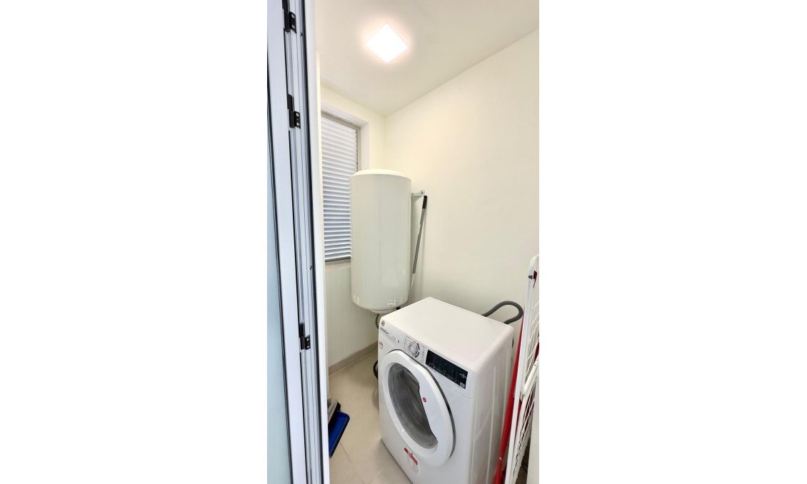 Segunda mano - Apartamento -
Finestrat