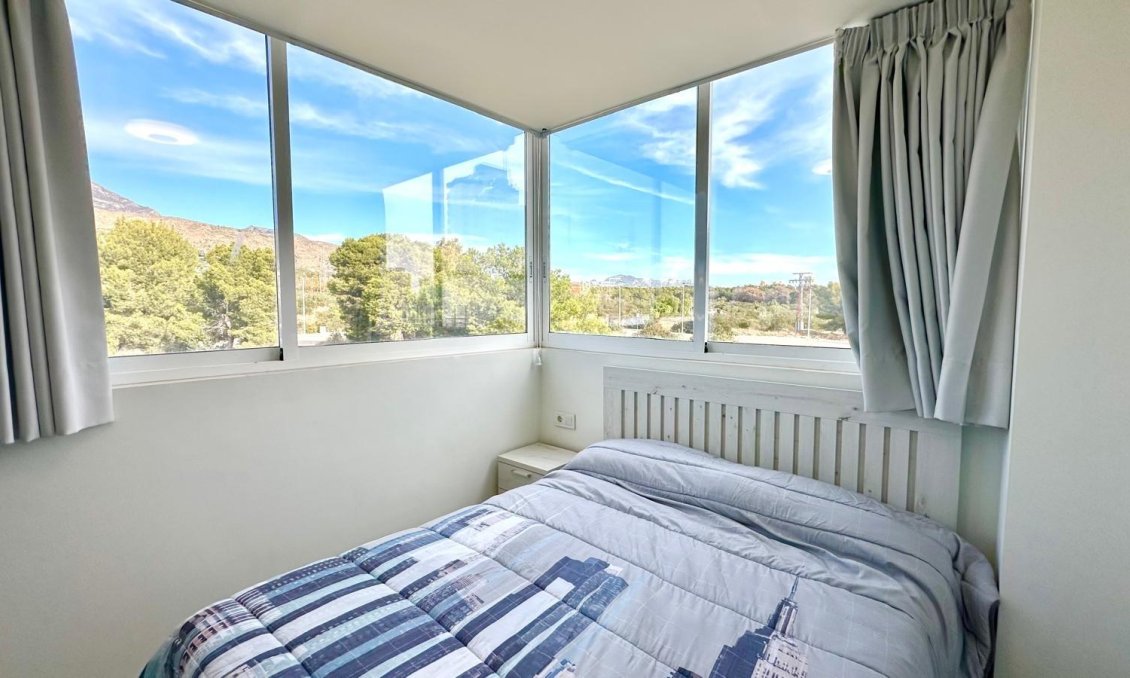 Segunda mano - Apartamento -
Finestrat