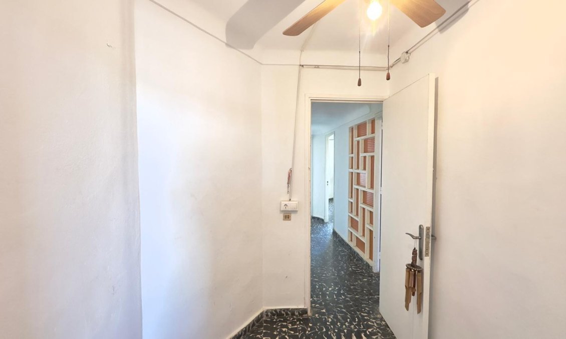 Segunda mano - Apartamento -
Torrevieja - Zona Los Frutales