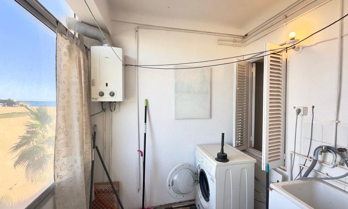 Segunda mano - Apartamento -
Torrevieja - Zona Los Frutales