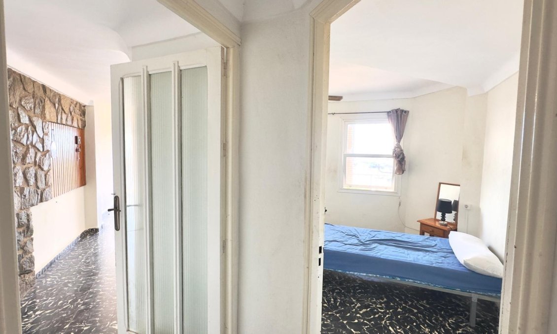 Segunda mano - Apartamento -
Torrevieja - Zona Los Frutales