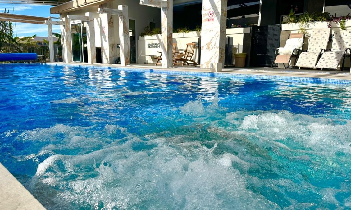 Resale - Apartment -
Finestrat