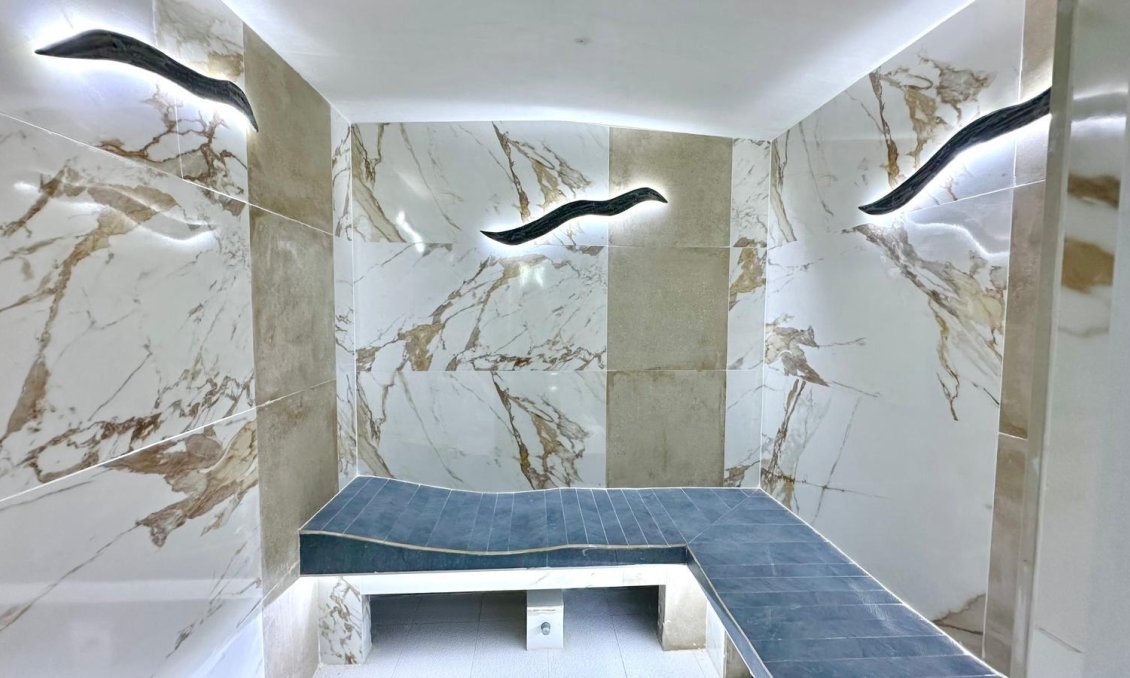 Resale - Apartment -
Finestrat