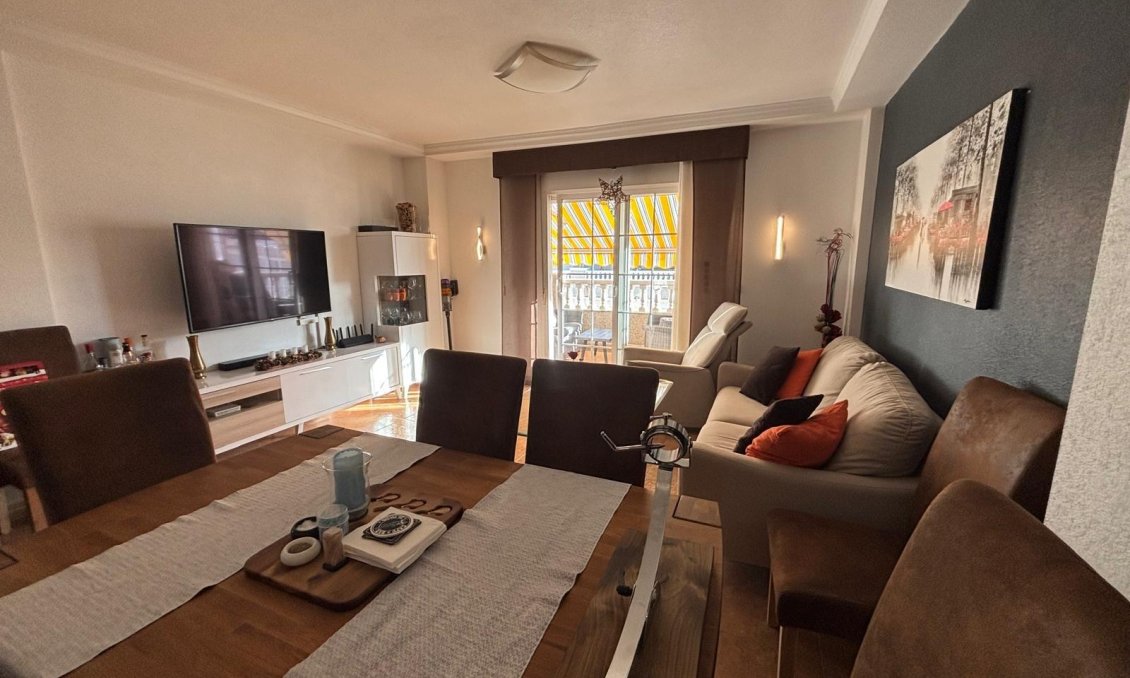 Revente - Appartement -
Torrevieja