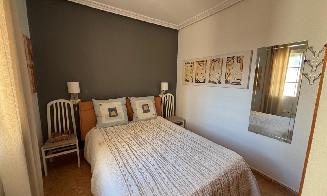 Revente - Appartement -
Torrevieja