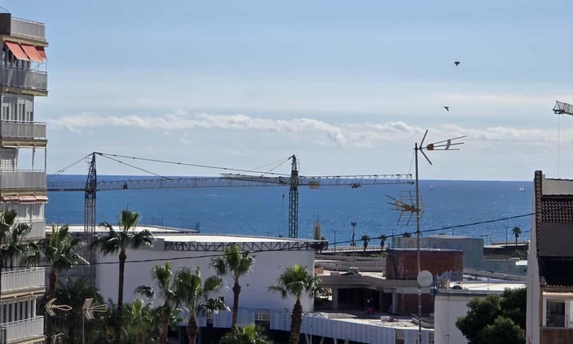 Resale - Apartment -
Torrevieja