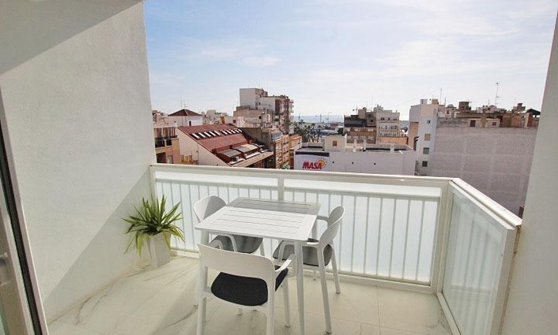 Resale - Apartment -
Torrevieja