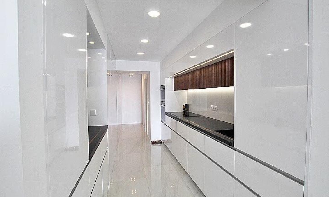 Resale - Apartment -
Torrevieja