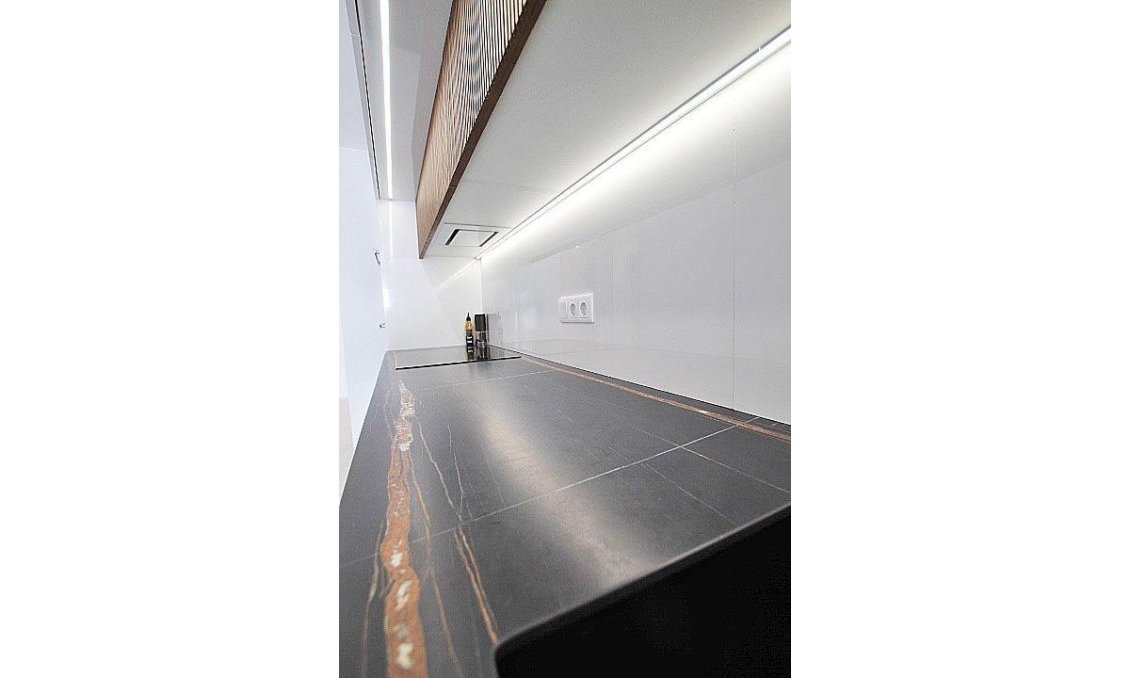 Resale - Apartment -
Torrevieja